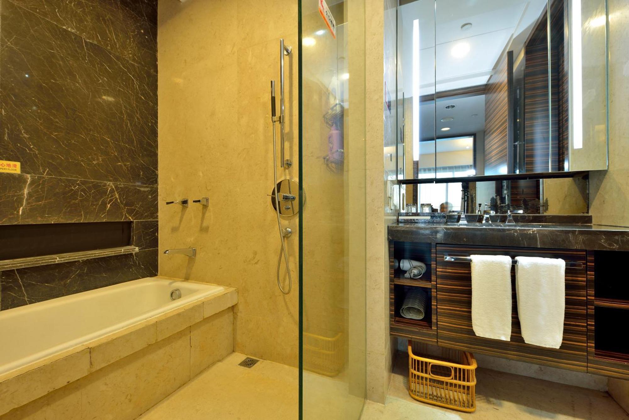 Heefun Apartment Gz -Poly World Trading Center-Walking Distance To Canton Fair Exteriör bild