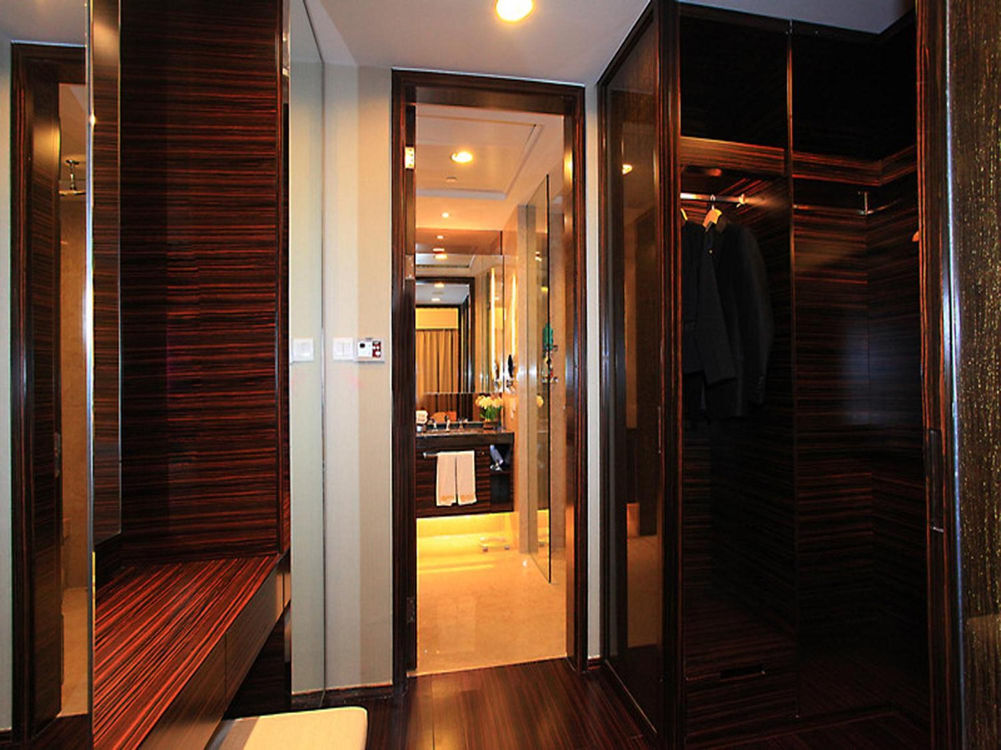 Heefun Apartment Gz -Poly World Trading Center-Walking Distance To Canton Fair Exteriör bild