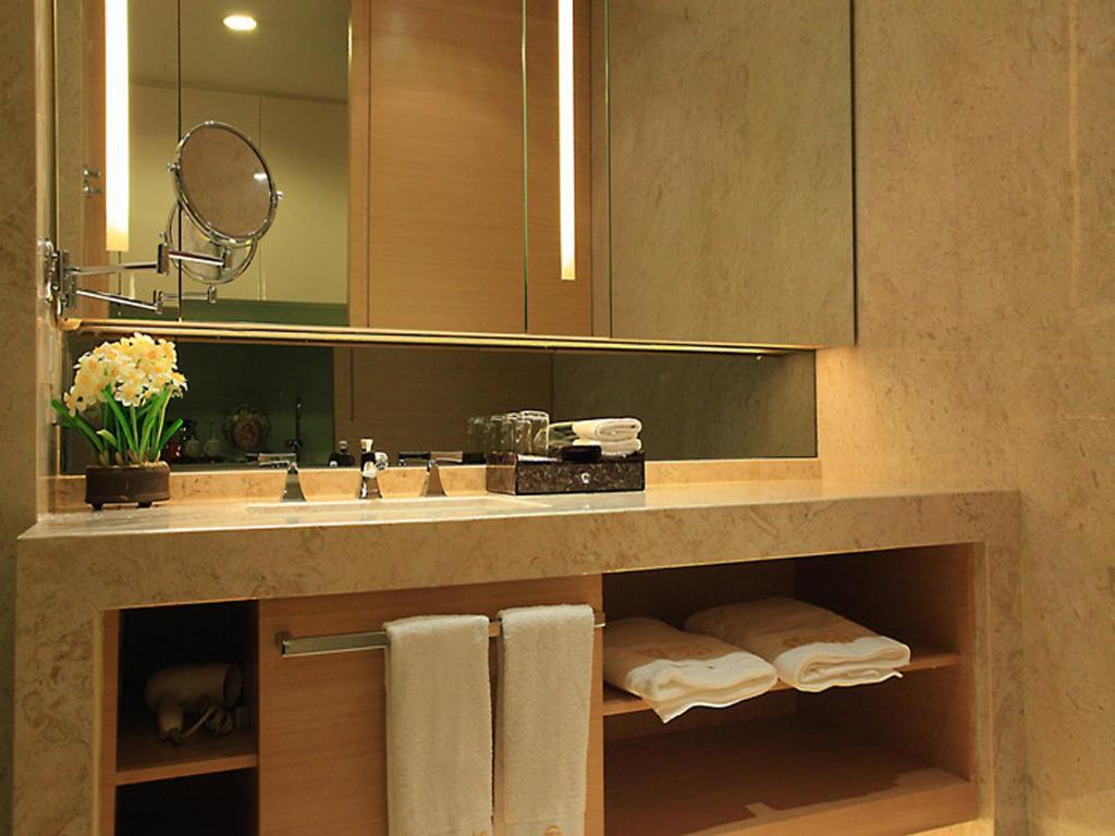 Heefun Apartment Gz -Poly World Trading Center-Walking Distance To Canton Fair Rum bild