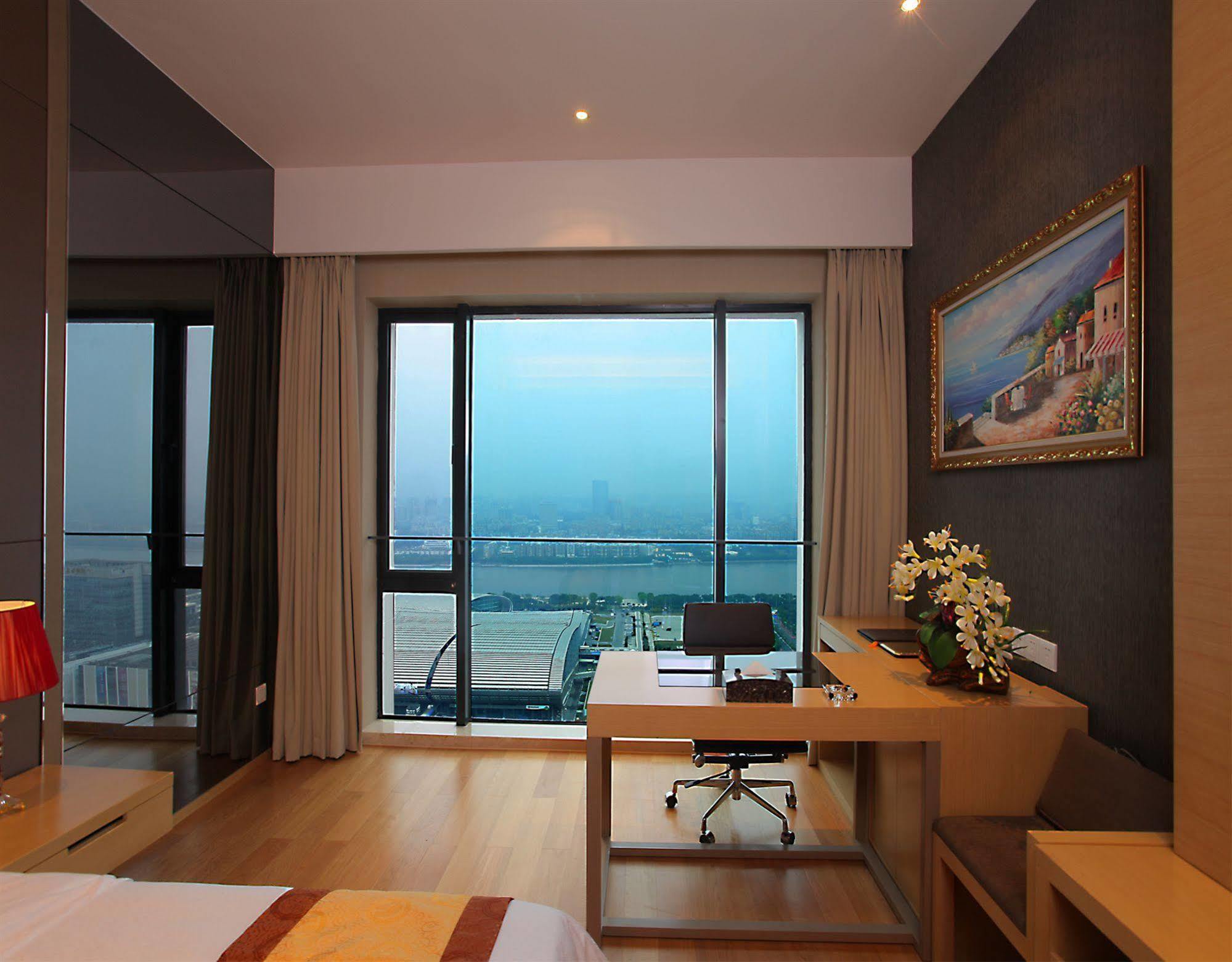 Heefun Apartment Gz -Poly World Trading Center-Walking Distance To Canton Fair Exteriör bild